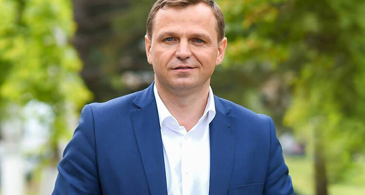 1068643 5d9ae3e7a0a95 1