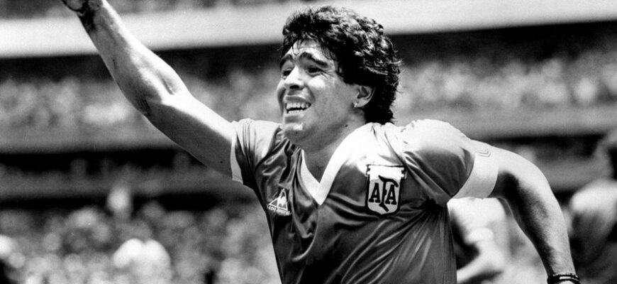 2020 11 25t164902z 1272362450 rc2gak9e6nqa rtrmadp 3 soccer argentina maradona pic905 895x505 53364