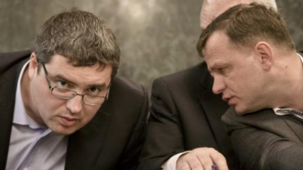 77 84114300 05529200 28686500