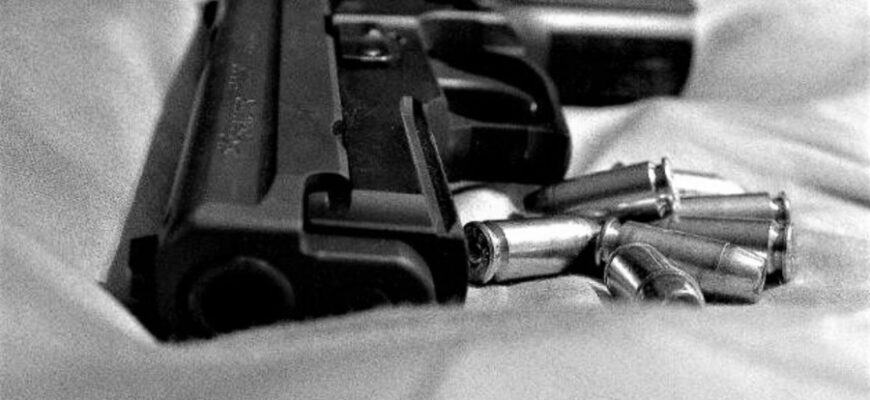 un nou caz ocant la caracal. un poliist gsit mpucat n cap n apartamentul su 1604673222v8ck5ts