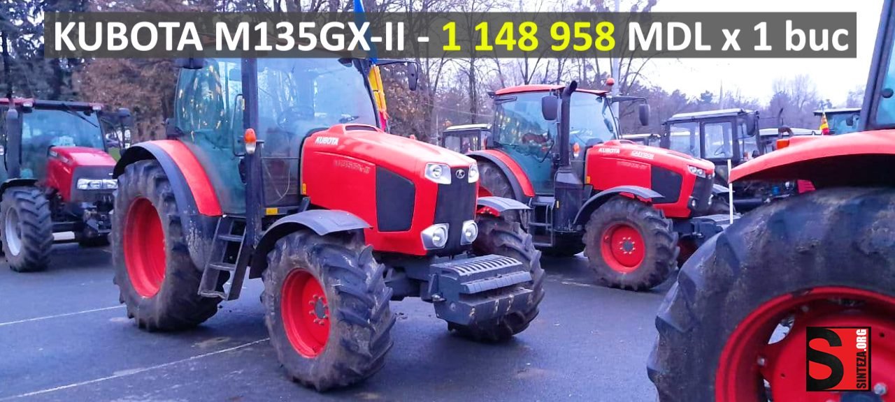 FOTO/VIDEO - Peste 4 MILIOANE de EURO! Atât costă tractoarele expuse în PMAN 6 FOTO/VIDEO - Peste 4 MILIOANE de EURO! Atât costă tractoarele expuse în PMAN