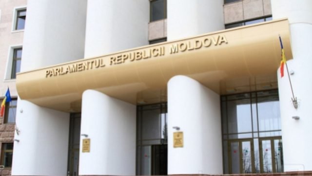 Comisia de anchetă privind investigarea fraudei bancare va avea un nou membru din partea Partidului Șor