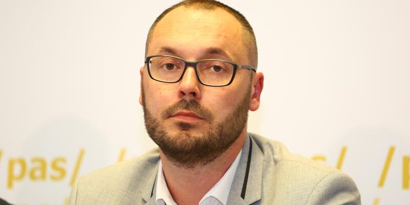 cc5b02c6 1b46 4e07 a07f 4436e4c9be20