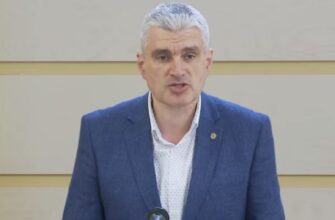 slusari 1 1920x1020 c default