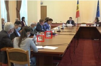 FOTO// Deși sunt interzise prin lege, paharele de plastic au devenit ”vedetele” consultărilor publice organizate de Guvernul PAS