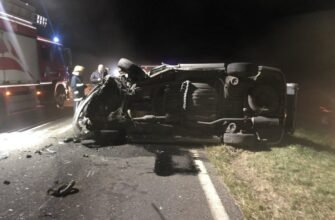 FOTO// Grav accident rutier cu implicarea mai multor automobile în Ștefan Vodă: Un șofer a decedat în drum spre spital