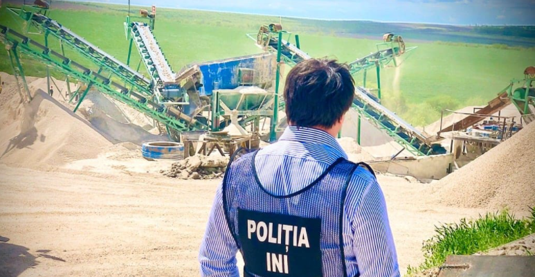 ilegalitati la o cariera de piatra depistate de angajatii ini