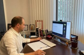 FOTO// Ion Ceban a participat la o ședință în format online la tema eficientizării procesului de achiziții la nivel municipal