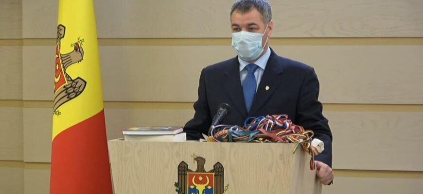 În plină pandemie, Octavian Țîcu invită moldovenii la proteste împotriva PAS: Moldova devine o republică a verișoarelor