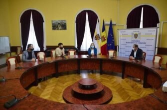 O organizație a oferit primăriei Chișinău 500 de teste rapide antigen pentru testarea profesorilor