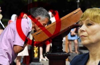 OFICIAL// Pupatul icoanelor duce la riscul de infectare! CNESP recomandă evitarea contactului și sărutării obiectelor de cult