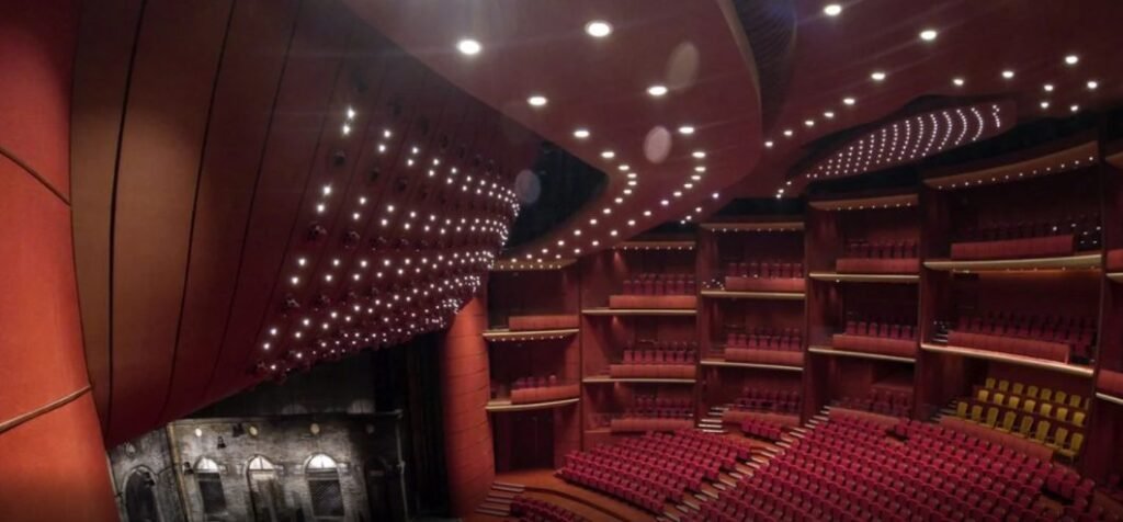 Sala Mare a Teatrului Naţional Bucureşti va purta numele Ion Caramitru