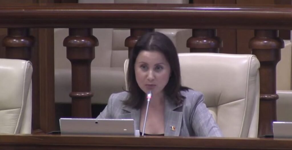 STOP CADRU// Un deputat PAS critică activitatea conducerii CNPF în baza unui număr mic de ”LIKE-uri” pe Facebook