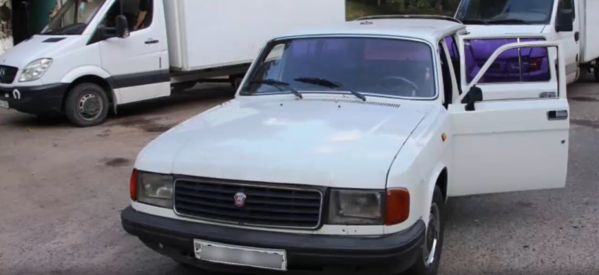 un tanar de 22 de ani cercetat penal pentru rapirea unui automobil de marca gaz