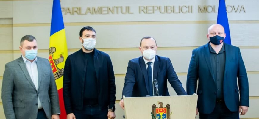 Blocul Comuniștilor și Socialiștilor cheamă oamenii în stradă: Să spunem nu unui stat dictatorial!