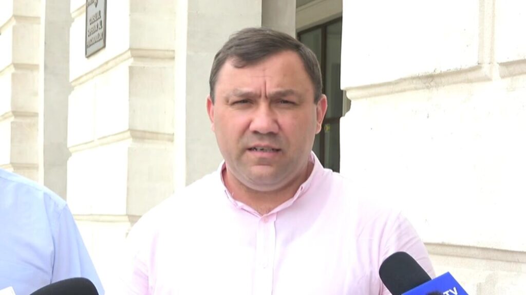 replica 58d2eeb08d4e339138727553b3c4336b 1280x720 fill