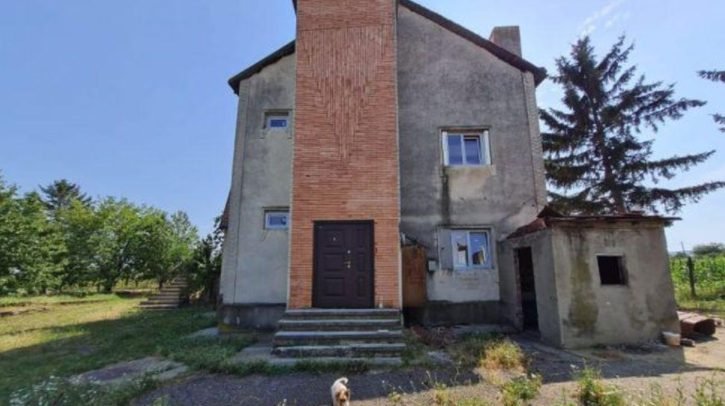 O fostă vilă a lui Ceauşescu a fost transformată în cămin pentru bătrânii abandonaţi. Cum arată acum clădirea
