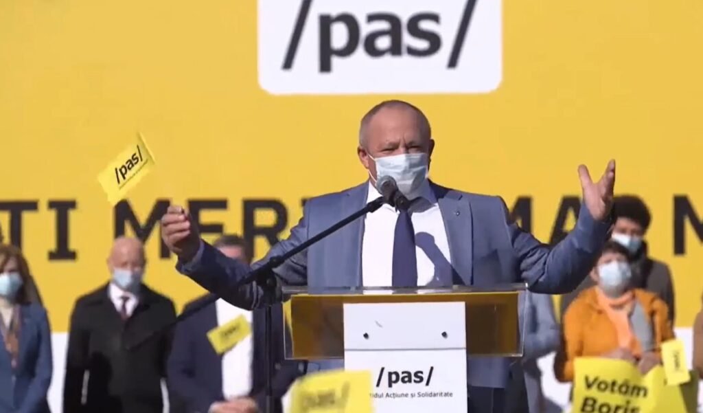 VIDEO// Bălțenii despre candidatul PAS la funcția de Primar: „Un traseist politic... până mai ieri era cu democrații”