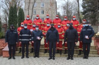 17 medici și paramedici SMURD din Republica Moldova au fost decernați de conducerea IGSU