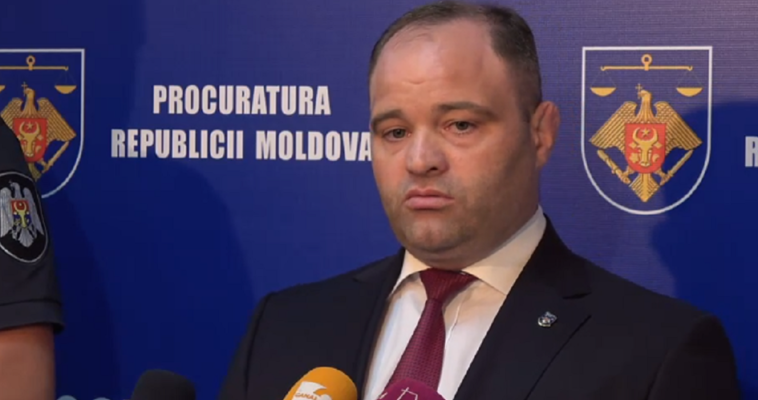 procurorii anticoruptie au descins acasa la igor popa seful procuraturii mun. chisinau oficiul ciocana