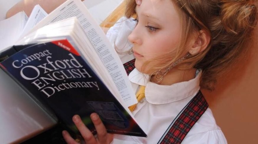 "Vax", desemnat cuvântul anului 2021 de către Oxford English Dictionary