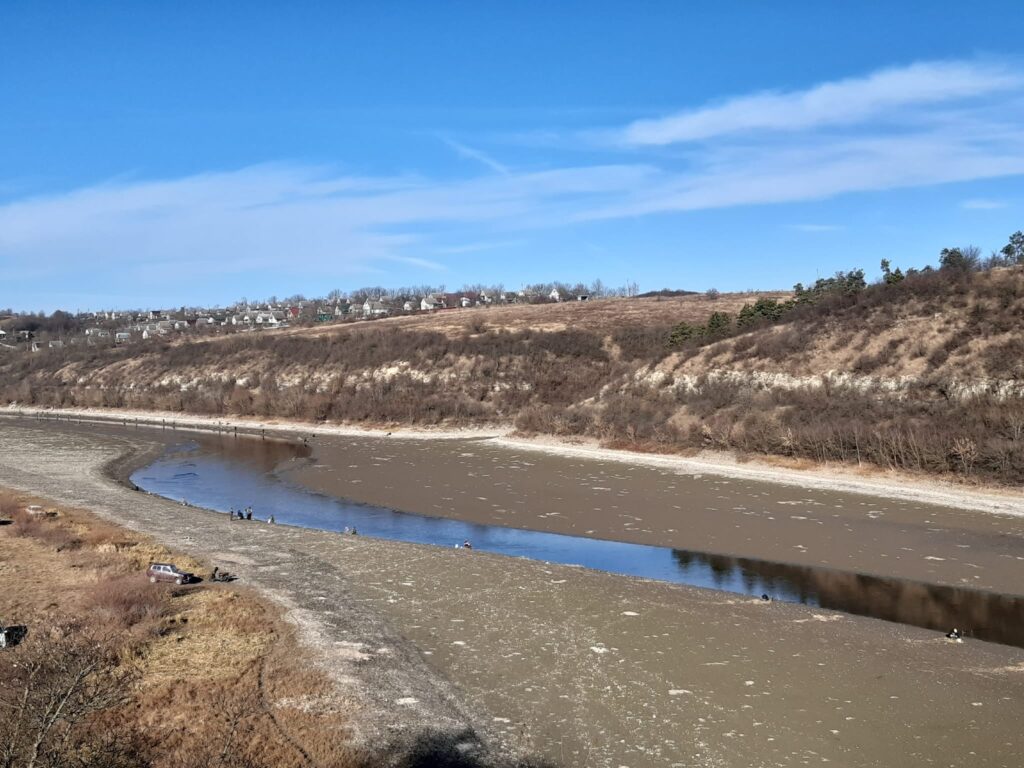 FOTO// Situație DEZASTRUOASĂ pe râul Nistru: Nivelul apei a scăzut semnificativ în regiunile Hmelnîțkîi - Cernăuți 6 situatie dezastruoasa pe raul nistru