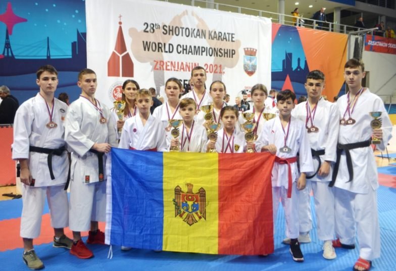 Sportivii din Republica Moldova au cucerit 16 medalii la Campionatul Mondial de Karate Shotokan
