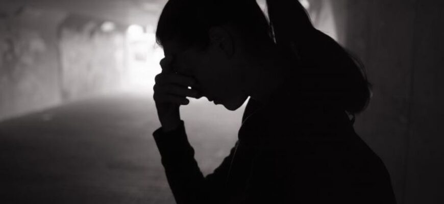 un cetatean roman a fost retinut de ofiterii ini pentru trafic de fiinte umane