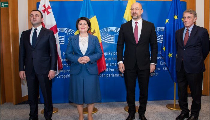 21009205 big1638301049