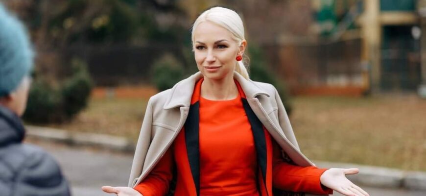 astazi vom invinge raul de la noi din tara. iesim cu totii la protest