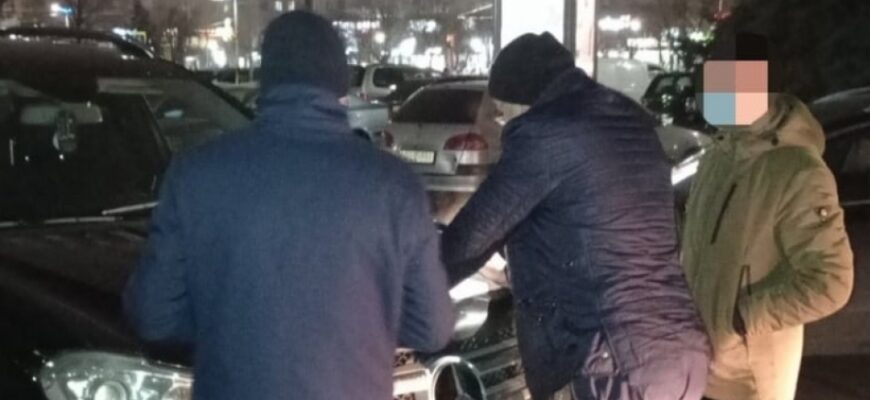 functionar anta prins in flagrant delict cu mita de peste 10 000 de lei