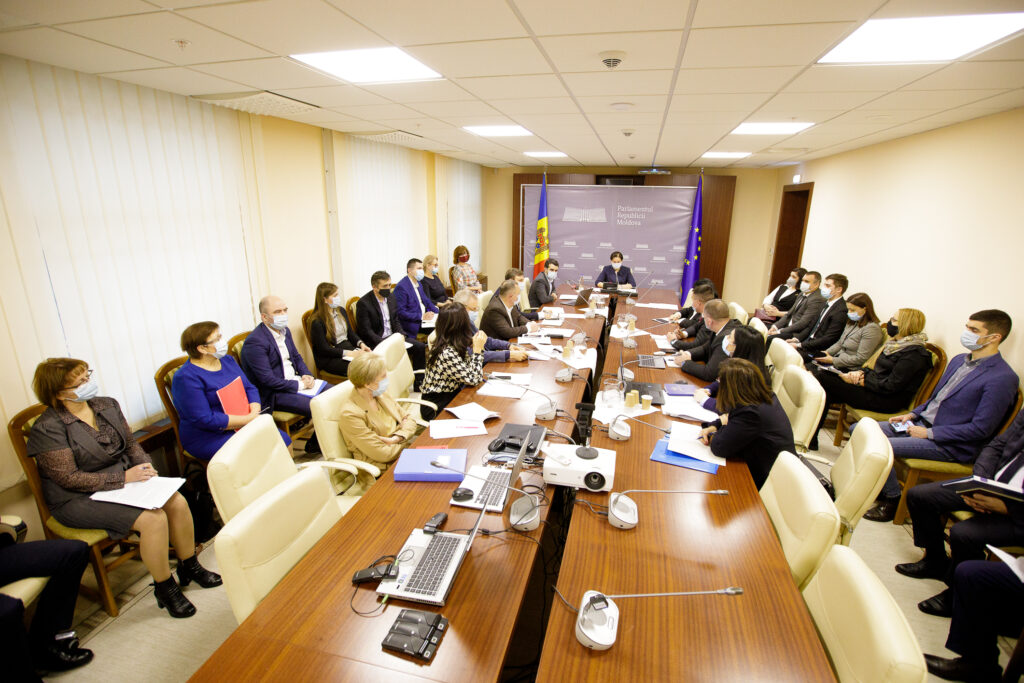 o comisie parlamentara a cerut imbunatatirea procedurilor de realizare a proiectului