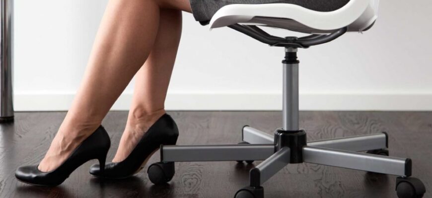 07 lose weight at desk tone thighs 990x660 1