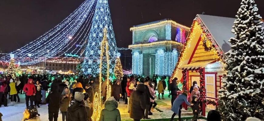 ce artisti vor evolua in centrul capitalei