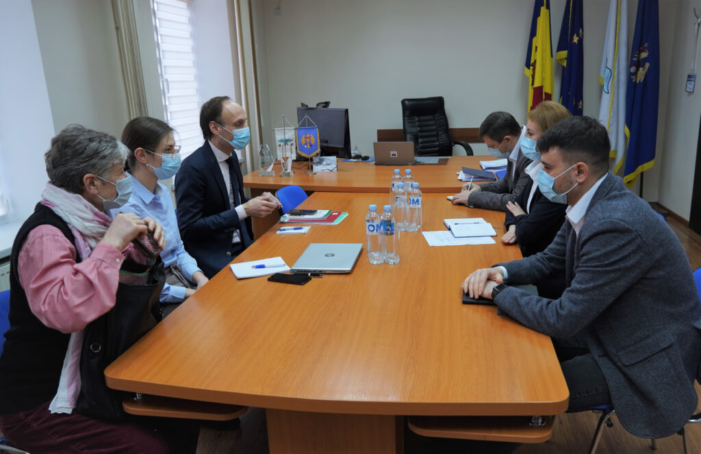 conducerea cec a avut o intrevedere cu reprezentantii institutului international pentru democratie si asistenta electorala