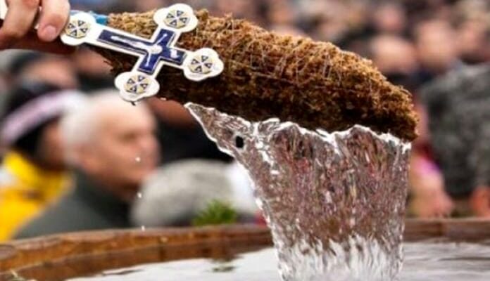 cum se pastreaza agheasma bolile pe care le poti alina cu apa sfintita