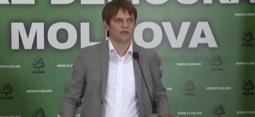 discipolul lui filat continua sa indruge minciuni