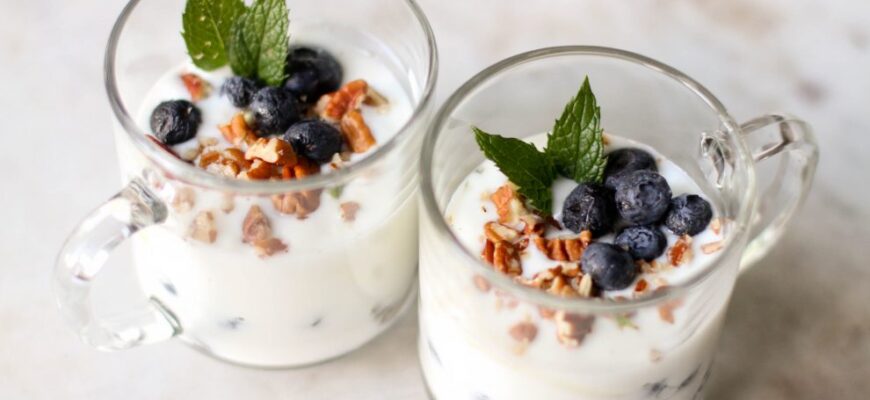 iaurt cu fructe 990x660 1