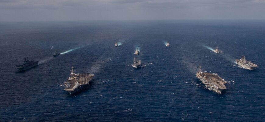 imagini uluitoare de la demonstratia de forta a marinei sua