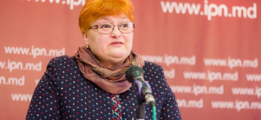 maia banarescu 1920x1020 c default