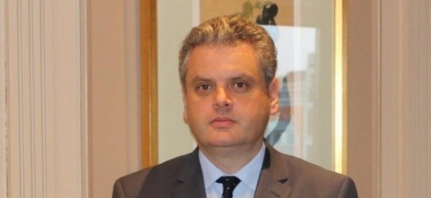 oleg serebrian 1920x1020 c default