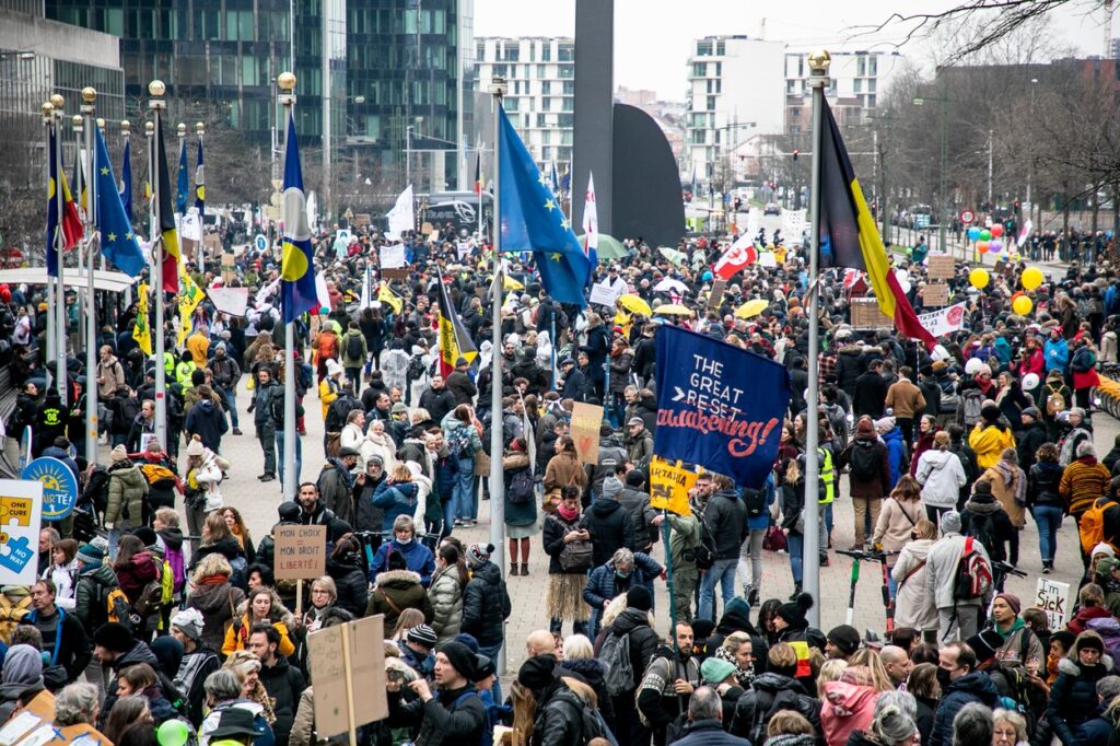 proteste violente in belgia in apropierea institutiilor europene