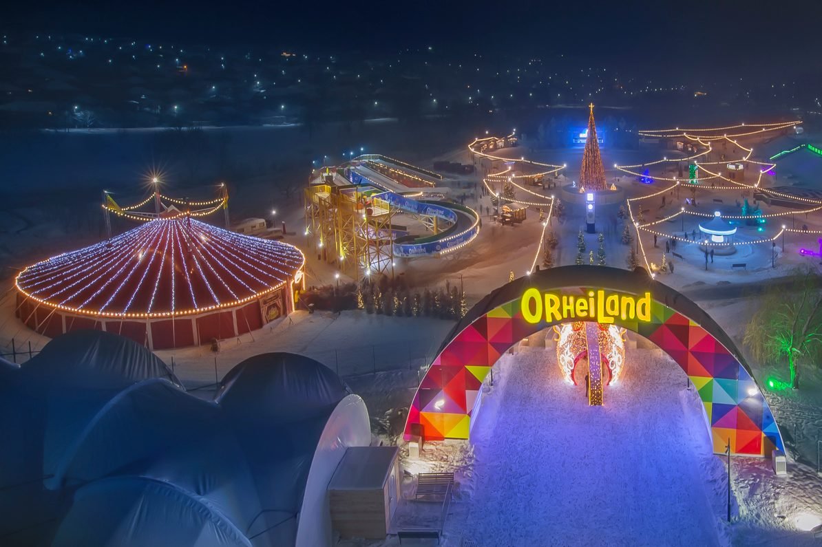 Cel mai mare parc de distracții - OrheiLand, și-a deschis porțile pentru doritorii de a se distra GRATUIT