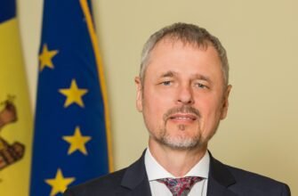 Vremuri bune pentru PAS: Ministrul Culturii i-ar fi acordat fratelui său o indemnizație de merit pe viață 2 Vremuri bune pentru PAS: Ministrul Culturii i-ar fi acordat fratelui său o indemnizație de merit pe viață