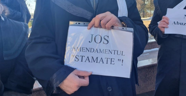 uniunea avocatilor dezamagita de votarea amendamentului stamate la legea cu privire la avocatura