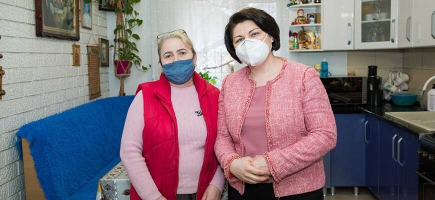 Natalia Gavrilița a vizitat o familie din raionul Ungheni, care oferă asistență parentală profesionistă