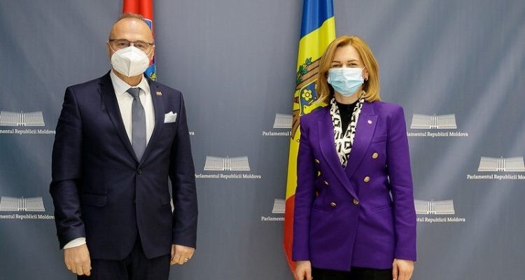 51856088258 cbf8ac6c94 c 750x430 1