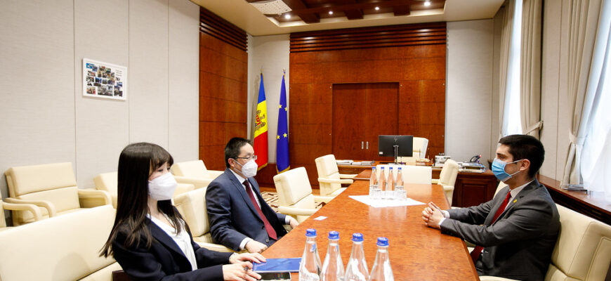 51883468926 72529e96e7 b