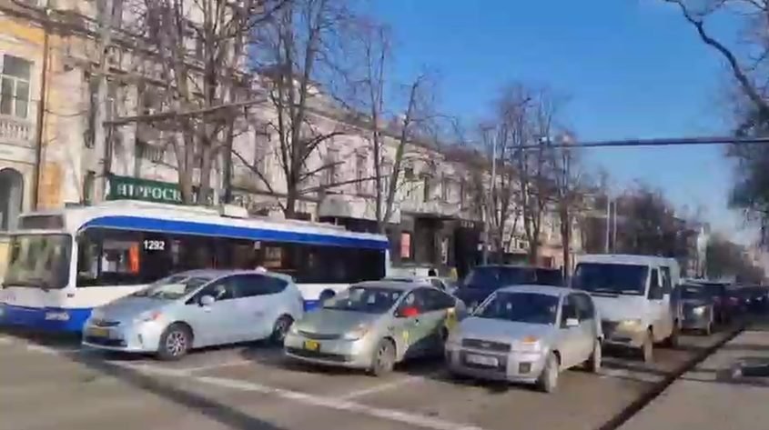VIDEO// Centrul capitalei PARALIZAT din cauza vizitei oficiale a membrilor Cabinetului de Miniștri ai României la Chișinău