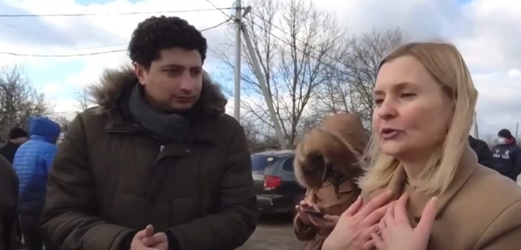 VIDEO// Deputații Maiei Sandu habar nu au de ce se întâmplă în țară. Camioanele cu metale merg la uzina din Râbnița 2 VIDEO// Deputații Maiei Sandu habar nu au de ce se întâmplă în țară. Camioanele cu metale merg la uzina din Râbnița